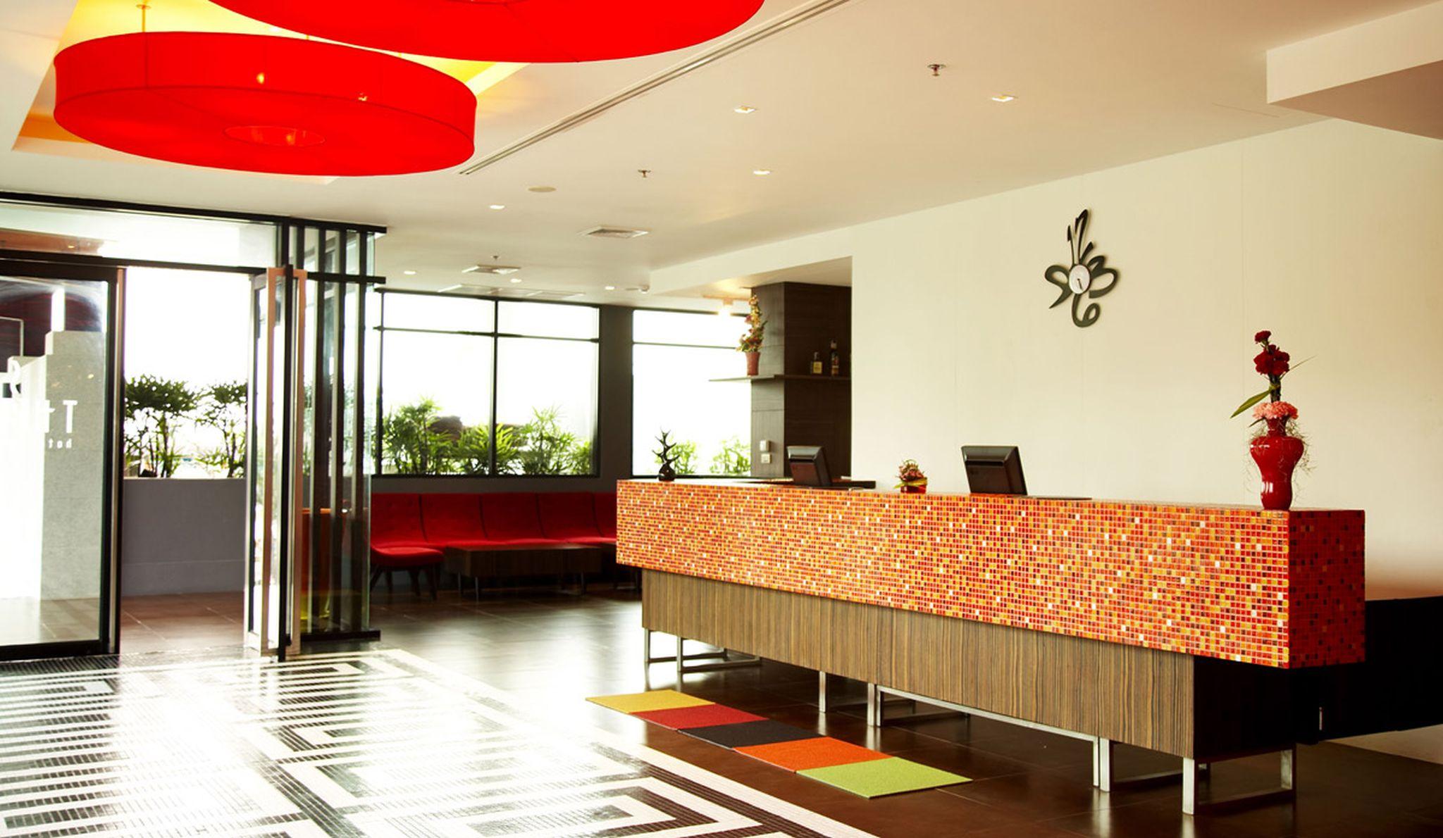 The Sez Hotel Bangsaen Exterior foto